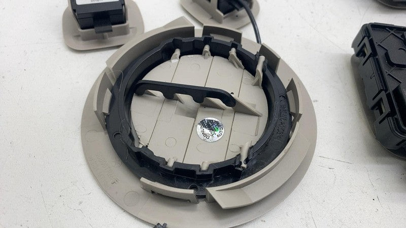 8T0881608D ⭕17-24 Chrysler Pacifica SET of Roof Dome Light + Noise Reduction Mic + Air Vent