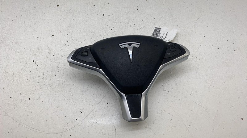 1023381-00-C ⭕ 12-15 Model S MS Steering Wheel Airbag w/ Control Switch & Bezel 1023381-00-C
