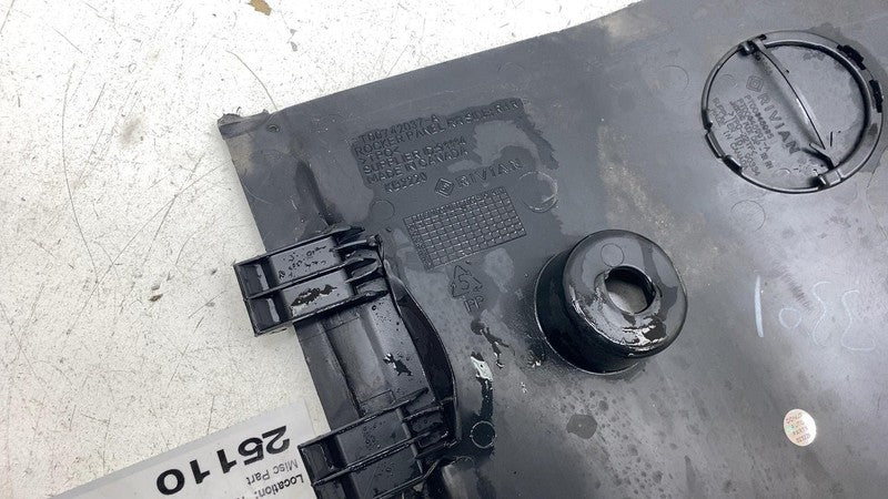 PT00742037A ⭕ 2025 Rivian R1S Rear Passenger Rocker Molding Cover Panel Right PT00742037-A