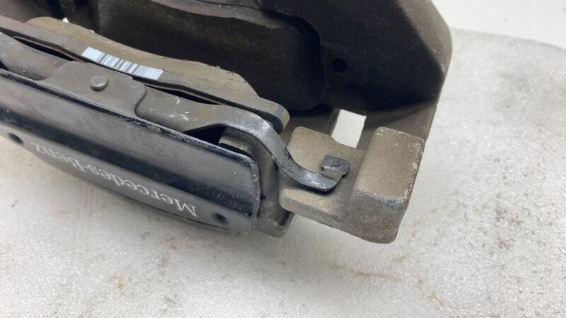 2016-2019 Mercedes-Benz GLE350 Front Passenger Caliper w/ Brake Hose Line Right