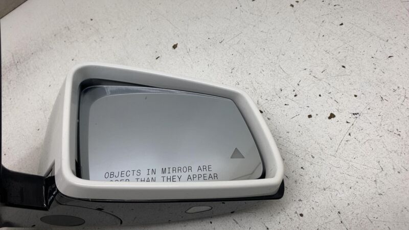 2011-2014 Mercedes-Benz E350 Front Right Exterior Rear View Door Mirror RH White