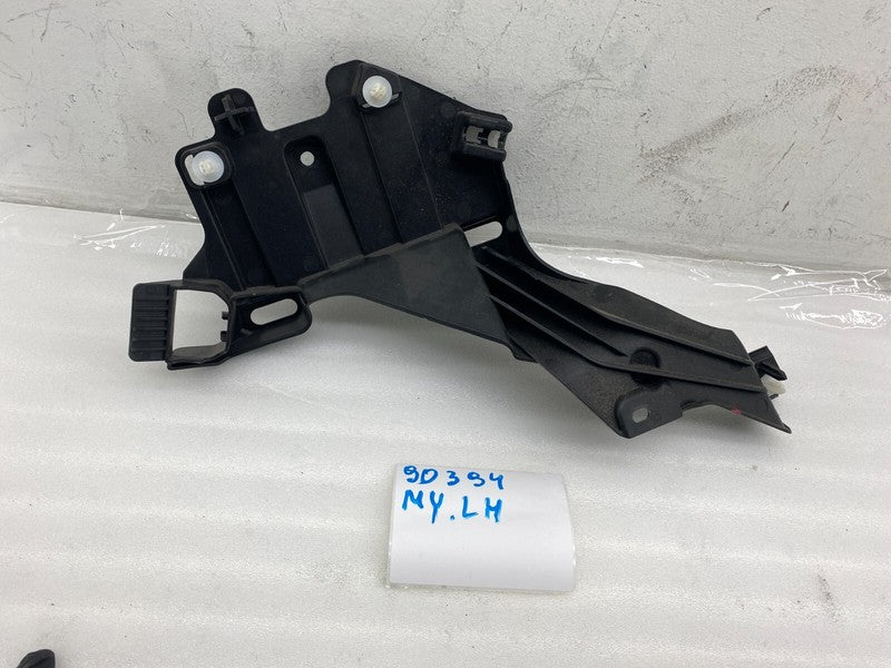 ⭕20-24 Tesla Model Y Rear Driver Side C-Pillar Bracket Support Left 15