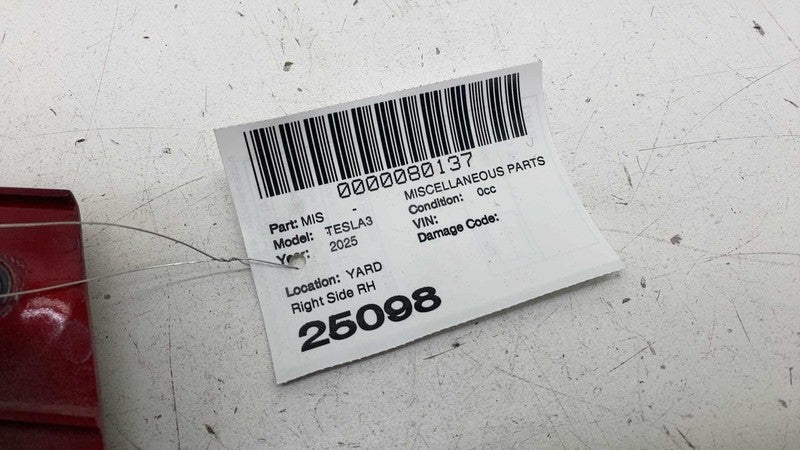 ⭕ 24-25 Tesla Model 3 Front Right Bumper Reinforcement Extension Rail 