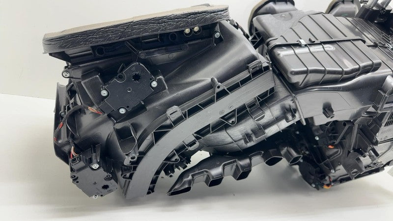 16477503 ⭕ 2019-2024 Porsche Cayenne Heater Blower Motor Housing Box Assembly 4K1820001AB