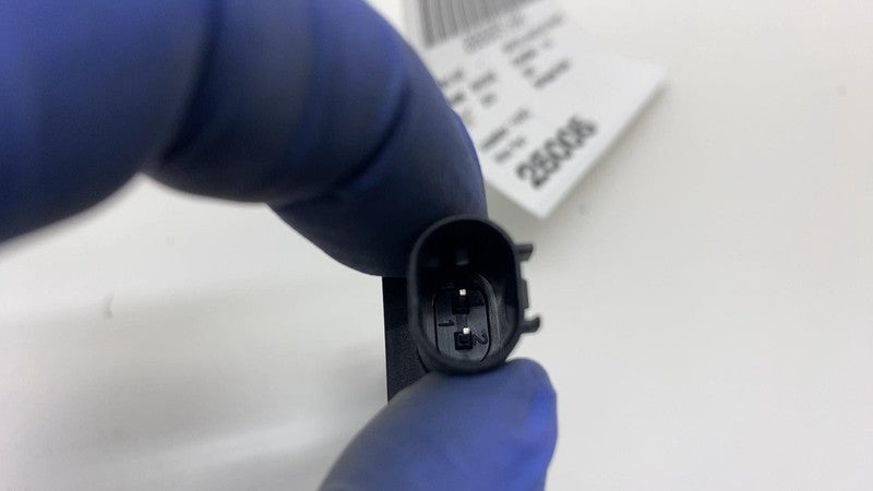 6832066-01 2021 BMW 530e G30 Smart Keyless Access Entry Antenna Sensor Control Module OEM