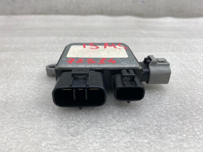 ⭕ 2012-2020 Tesla Model S MS Left or Right Cooling Fan Relay Control Module Unit