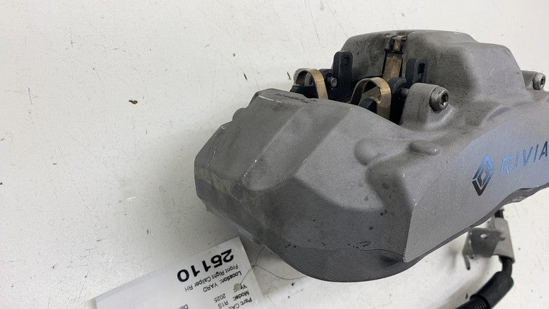 ⭕ 2025 Rivian R1S Front Passenger Right Caliper w/ Brake Hose Line PT0