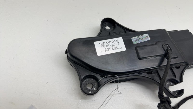 ⭕ 16-20 Tesla Model X Front Exterior Door Handle Chrome Outer Left 103