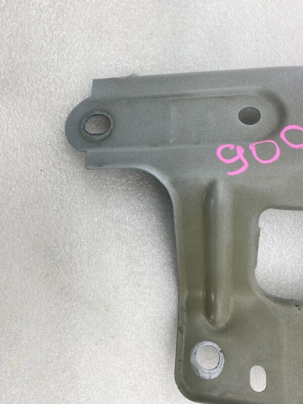 148749200A ⭕ 20-23 Model Y Front Passenger Side Fender Mount Bracket Right RH 1487492-00-A