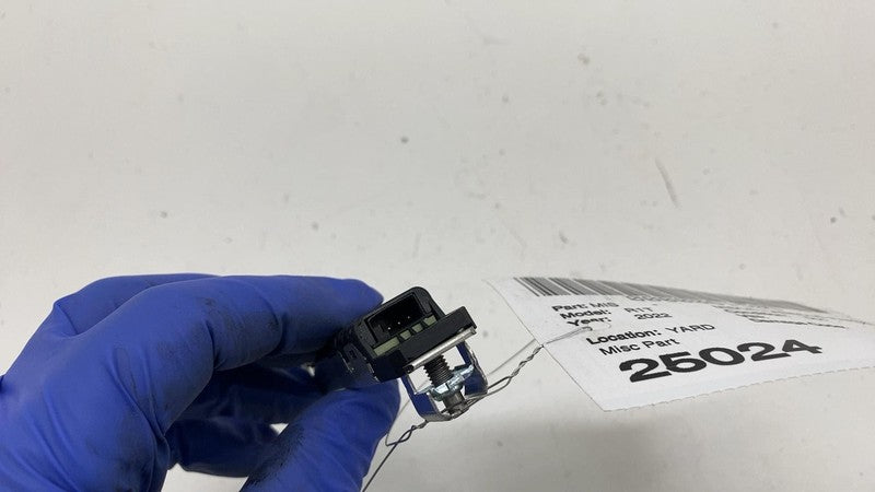 PT00146460 ⭕ 2022-2024 Rivian R1T Rear Antenna Amplifier Control Module Unit OEM PT00146460