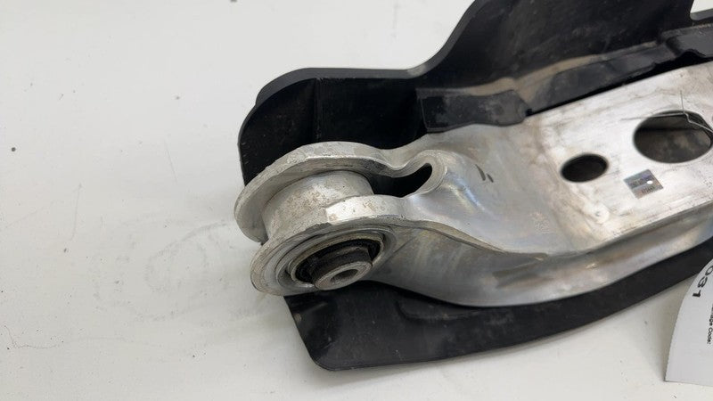 ⭕ 2024 Porsche Cayenne Rear Right Lower Control Arm Spring Seat & Shield OEM AWD