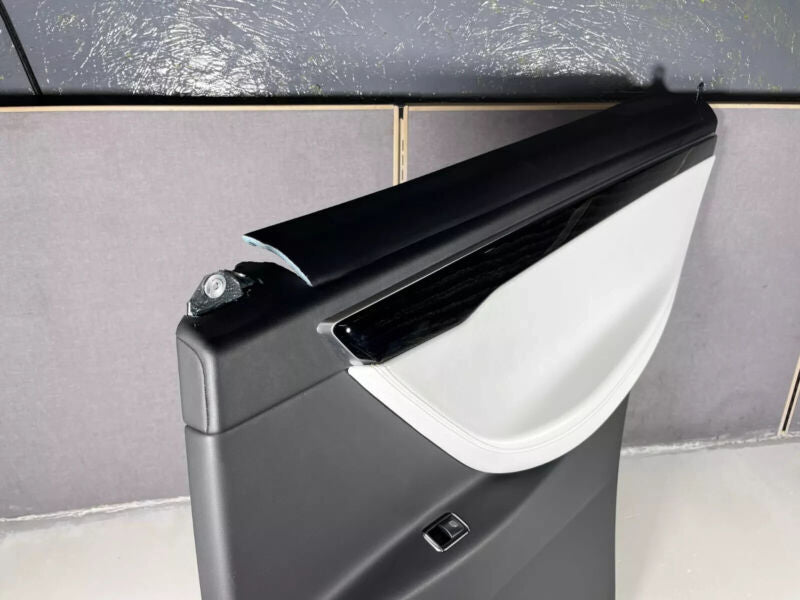 105800418F ⭕ 16-20 Model X Rear Right Carrier Door Panel Trim Pad w/ Card Mold 1058004-18-F