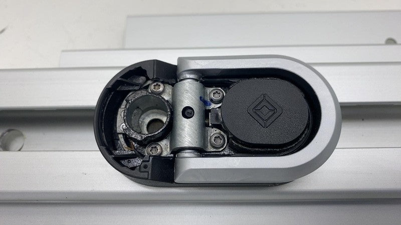 PT00045019-N ⭕ 2025 Rivian R1S Rear Left Side Cargo Storage Rail Support Bracket PT00045019N