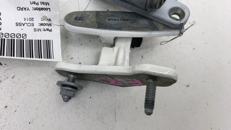 A047058 ⭕ 10-16 Mercedes-Benz E350 Front Right Lower & Upper Door Hinge Closure Assist