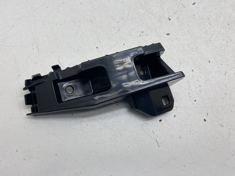1755642 00 D ⭕ 24-26 Tesla Model 3 Rear Left Taillight Taillamp Lower Bracket LH 1755642-00-D