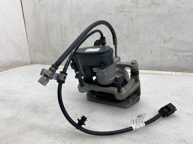 104462400H ⭕ 2017-2025 Tesla Model 3 Rear Right Caliper + Brake Hose Line BASE 1044624-00-H