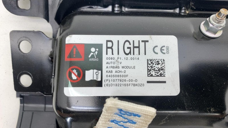 1077826-00-D ⭕ 2017-2023 Tesla Model 3 Y Right Lower Knee Safety Airbag Module 1077826-00-D