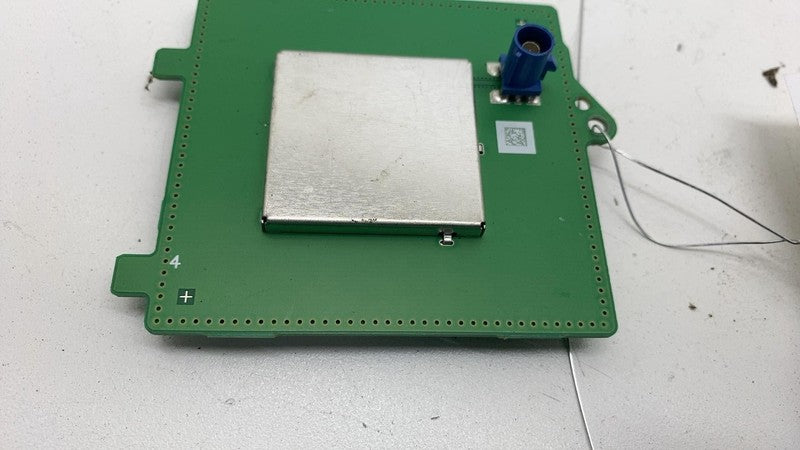 17-23 Tesla Model 3 Y Triple Camera GPS Navigation Antenna Module 1079