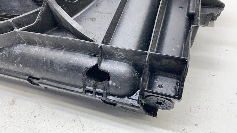 107673200H ⭕ 2017-2020 Tesla Model 3 Front Active Grille Shutter Louvre Assy 1076732-00-H