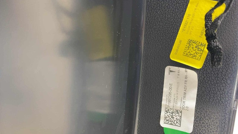 1997295-00-E ⭕ 2020-2024 Tesla Model Y Front Door Panel Trim Card Cover Right RH 1997295-00-E