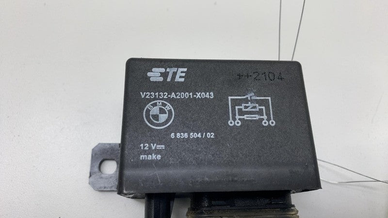 2018 2019 2020 2021  BMW 530e G30 High Power Current Relay w/ Retentio