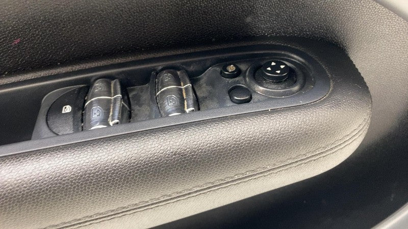 ⭕ 2011-2016 Mini Cooper Countryman R60 Front Left Interior Door Panel 