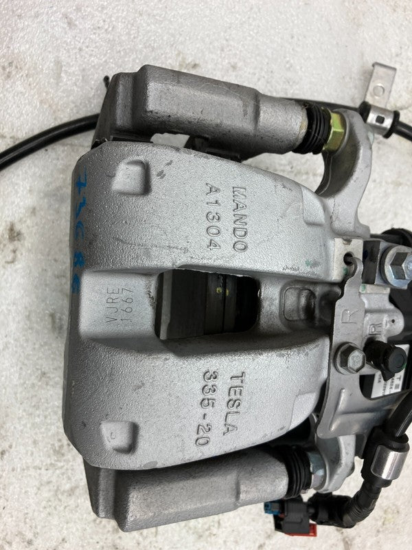 104462400J ⭕ 2020-2024 Tesla Model Y Rear Right Caliper + Brake Hose Line BASE 1044624-00-J