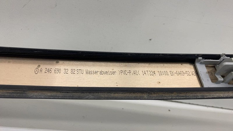 2466903282 ⭕ 14-15 Mercedes-Benz B Electric Drive Right Roof Water Deflector RH A2466903282