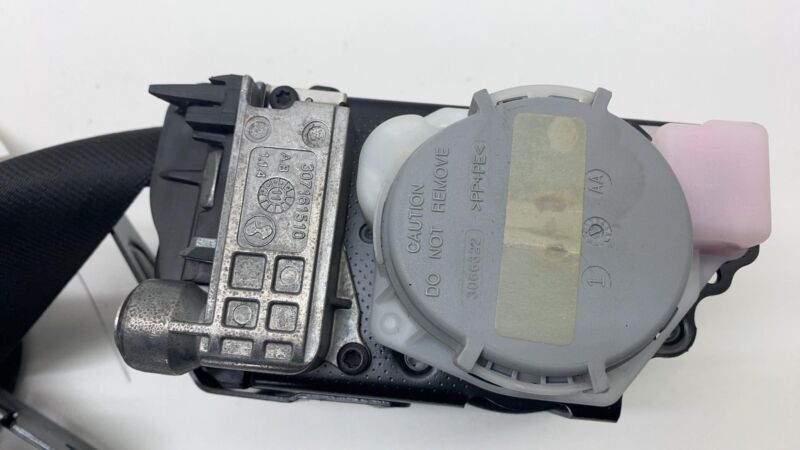 7P0857706F 2011-2018 Porsche Cayenne Front Passenger Side 1st Row Seat Belt Retractor Right