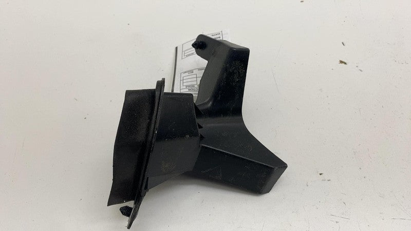 A 297 832 01 00 ⭕ 2022 Mercedes-Benz EQS 450+ Front Right Water Drain Valve Tube OEM A2978320100