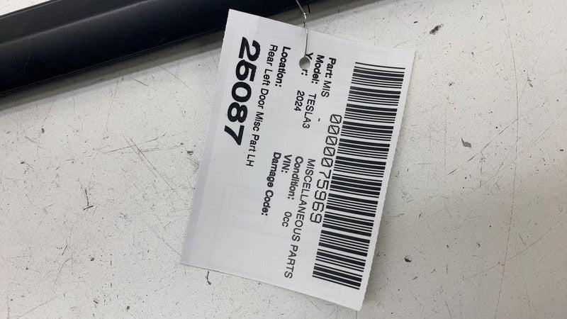 ⭕ 24-25 Tesla Model 3 Rear Driver SIde Door Window Seal Molding Belt Strip Left
