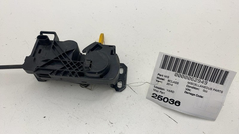 A2468800059 ⭕ 2014-2015 Mercedes-Benz B Electric Drive Hood Lock Latch w/ Cable A2468800059