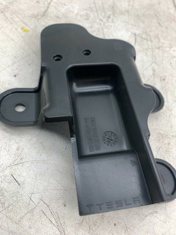 1008413 00 C ⭕ 2012-2021 Model S Rear Driver Side Door Opener Mount Bracket Left 1008413-00-C