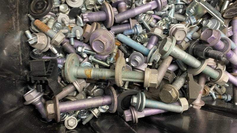 ⭕ 2018-2022 Toyota C-HR SET of Bolt Nut Clip w/ Fender Apron Support Bracket