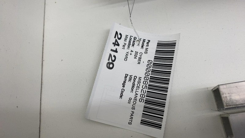 ⭕ 2024-2025 Tesla Cybertruck Tonneau Cover w/ SET of Square Profile 19