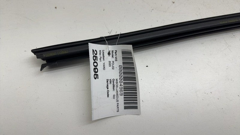 31662565 ⭕ 21-23 Polestar 2 Front Right Door Window Inner Belt Weatherstrip Seal 31662565