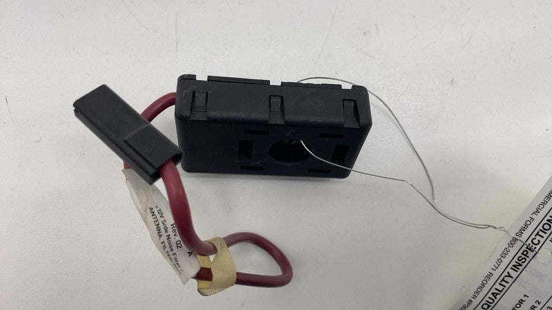 955 711 601 2017-2023 Tesla Model 3 Rear Right Side Radio Antenna Noise Filter Amplifier OEM