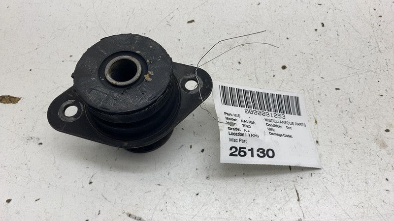 ⭕ 18-24 Lincoln Navigator Cabin Body Frame Mount Cushion Insulator 9L1