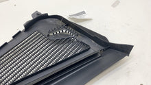 ⭕ 2022 Mercedes Benz EQS450+ Passenger Windscreen Wiper Trim Right A2978301700