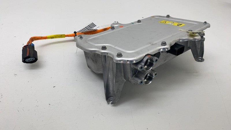 ⭕ 16-20 Tesla Model X Front High Voltage Distribution Junction Box 104