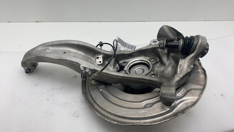 688438601 2017-2023 BMW 530e Front Right Spindle Knuckle Wheel Hub + ABS + Dust Shield RWD