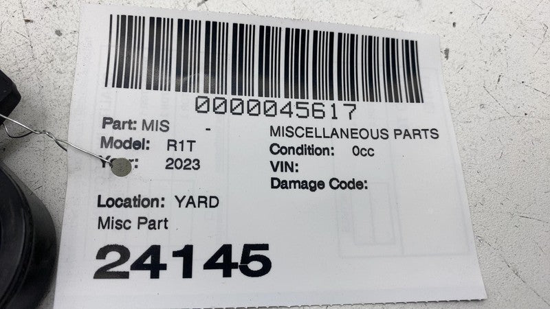 PT00051050C ⭕ 22-24 Rivian R1T R1S Front Left Charge Port inlet Bracket Mount PT00051050-C