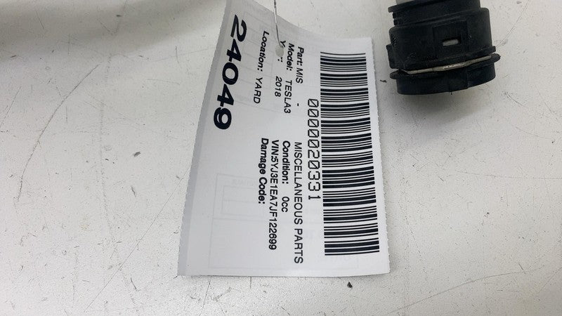 107760300D ⭕ 2017-2022 Tesla Model 3 Front Radiator Inlet Cooling Pipe Hose 1077603-00-D