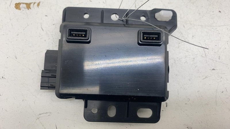 ⭕ 17-23 Tesla Model 3 Center Console Front USB Hub Charger Module 1093