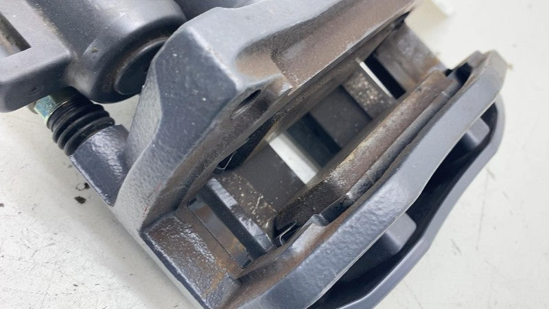 ⭕ 18-21 Model S X Rear Passenger Caliper w/ Brake Hose Line Right 1078