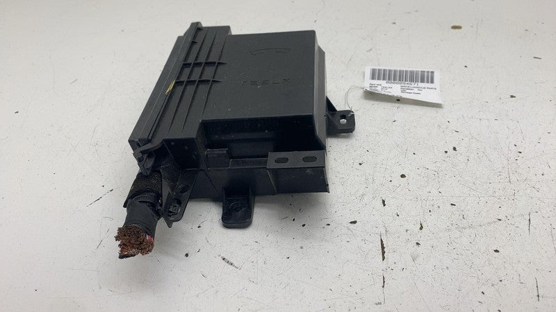 ⭕ 16-20 Model X Front Body Comfort Control Module ECU Enclosure Box 20