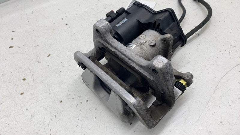 ⭕ 2017-2025 Tesla Model 3 Rear Right Caliper + Brake Hose Line BASE 10