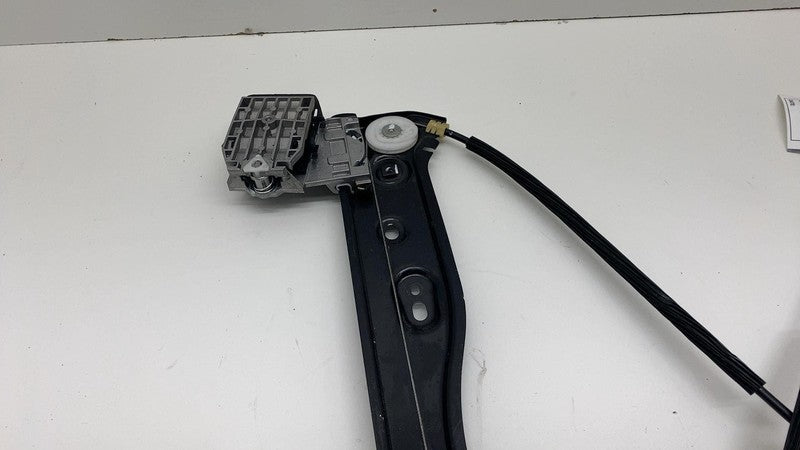 2020-2023 Tesla Model Y Front Passenger Side Door Window Regulator & M