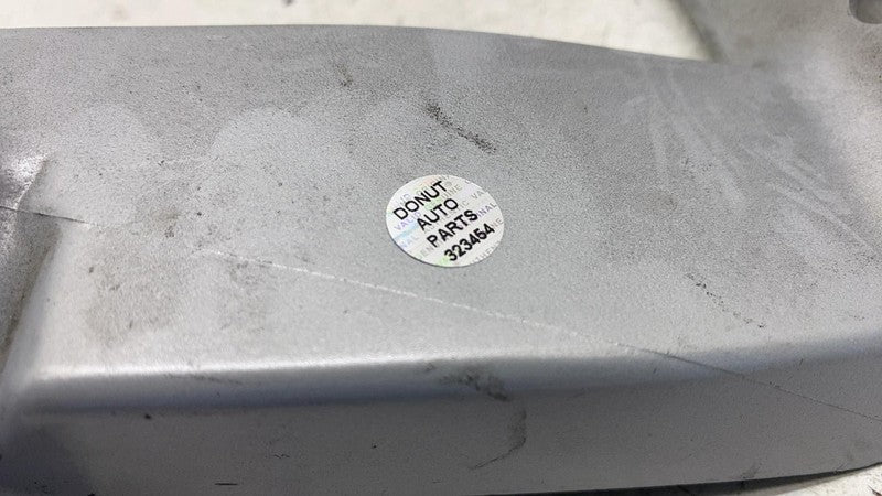 31688245 ⭕ 2021-2023 Polestar 2 Front Passenger Side Fender Mount Bracket Right 31688245