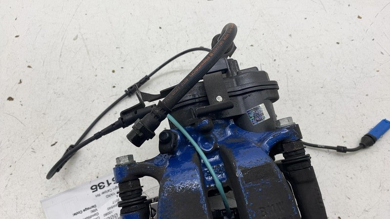 ⭕ 2017 BMW 540i Rear Passenger Caliper w/ Brake Hose Line Right RH Blu